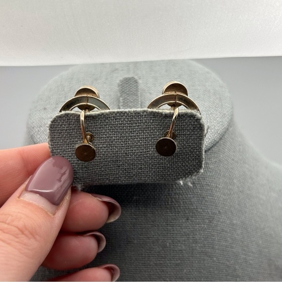 Vintage Silver Tone Abstract Atomic Diamond Round 3D Chunky Screw Back Earrings - Picture 3 of 6